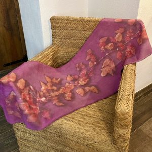 camí de taula amb estampat d'ecoprint i tint natural