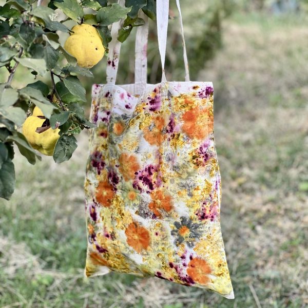 Tote bag estampada amb Ecoprint